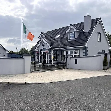 Kev's Place * Keshcarrigan