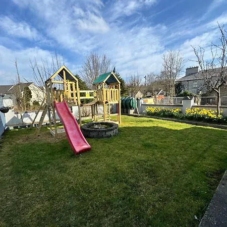 Semesterbostad Kev's Place *